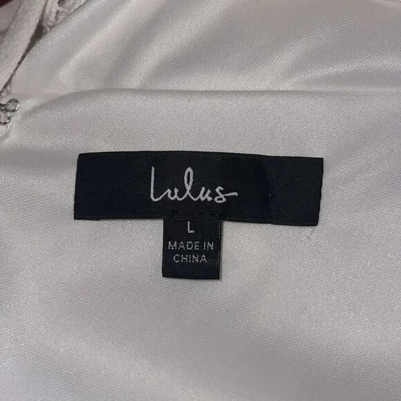 Lulu’s Size Large Mini Dress In the Meadow White Embroidered Backless - Picture 4 of 9